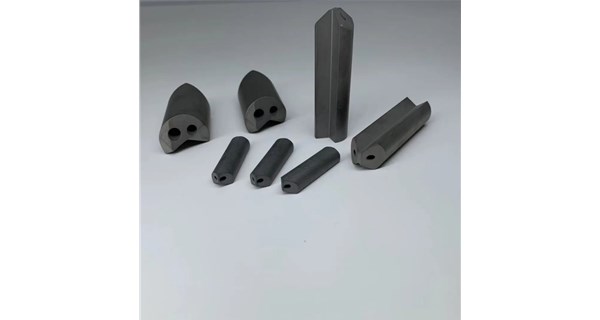 深孔加工，枪钻容易崩、精度不稳，很多时候问题根源出在毛坯上